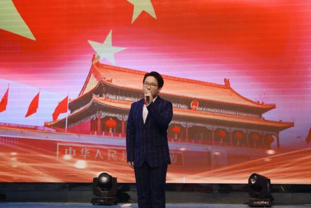 学生时代的友谊真的那么重要吗？游戏画面